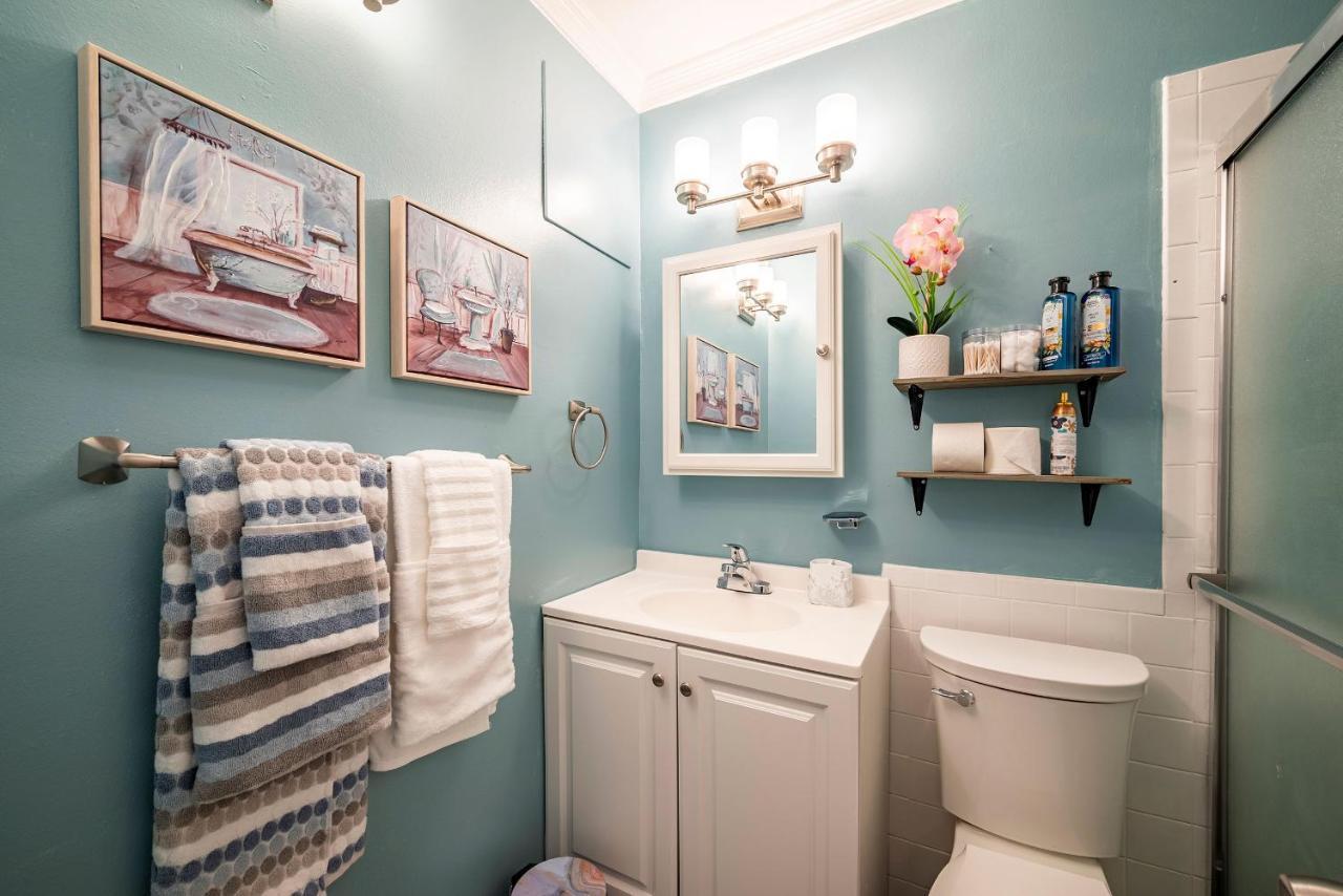 Lovely Comfort Uptown Condo For Houston Trip. Екстериор снимка