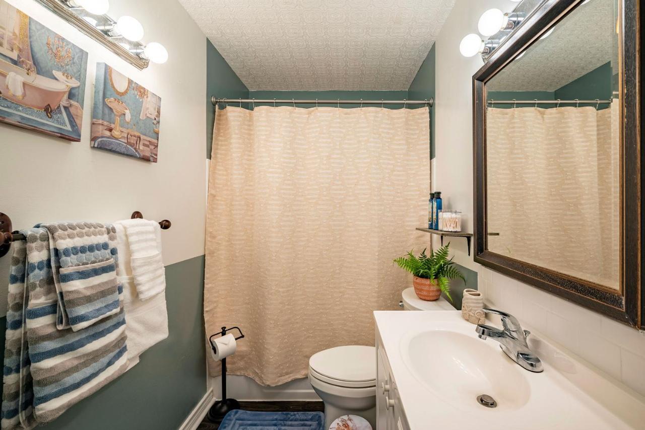 Lovely Comfort Uptown Condo For Houston Trip. Екстериор снимка
